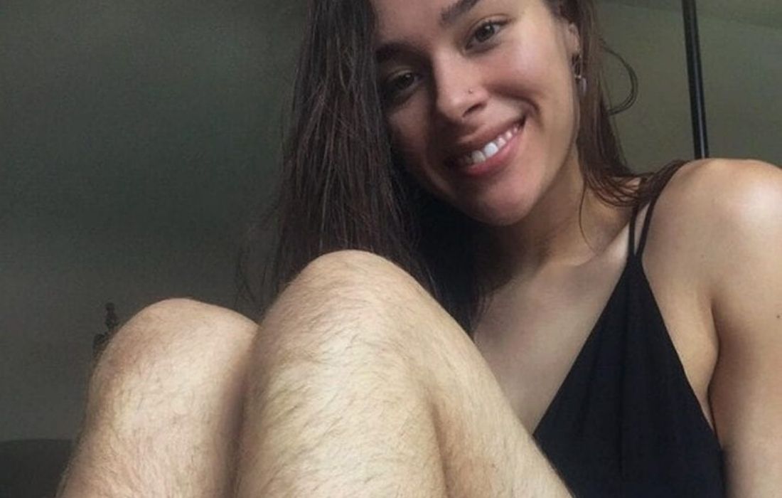Blogger Megan Mikenas Posts Her Photos after Not Shaving for a Year